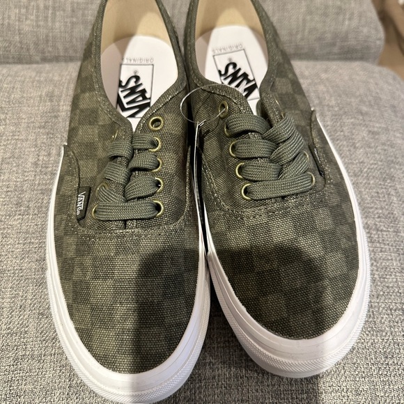 New in Box OG Authentic Vault Vans Grape - Picture 6 of 9